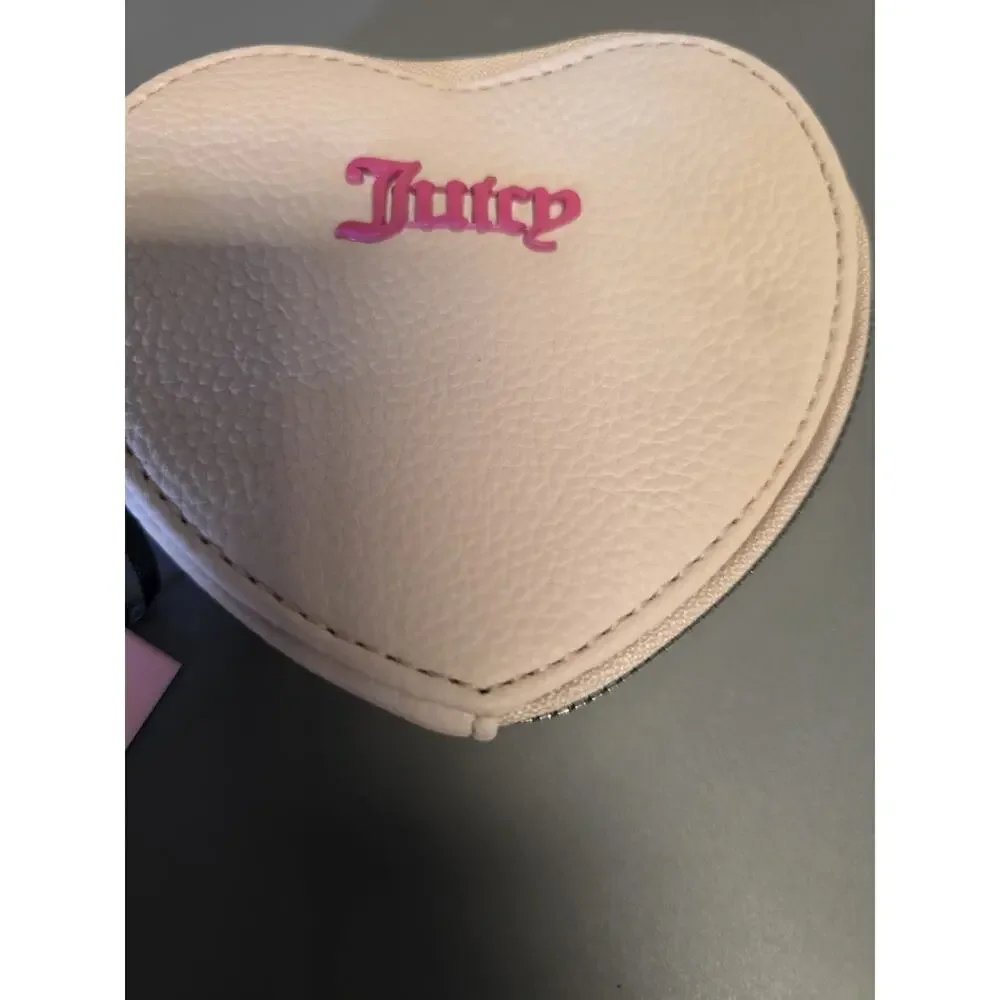 Juicy Couture Sandstone Can't Tame Her Heart Wallet Chain Wristlet NWT